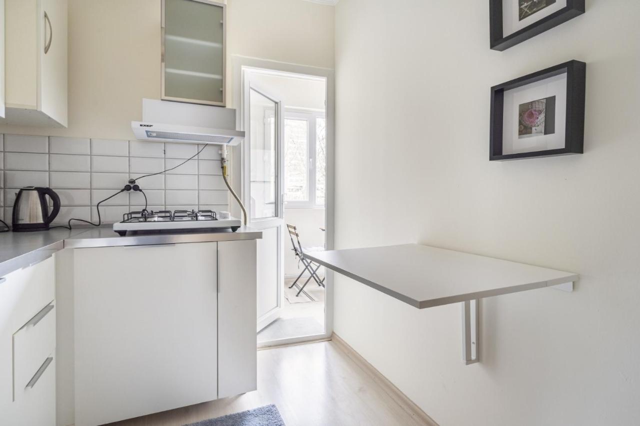 イスタンブールModern Flat With Balcony On Bagdat Streetアパートメント エクステリア 写真