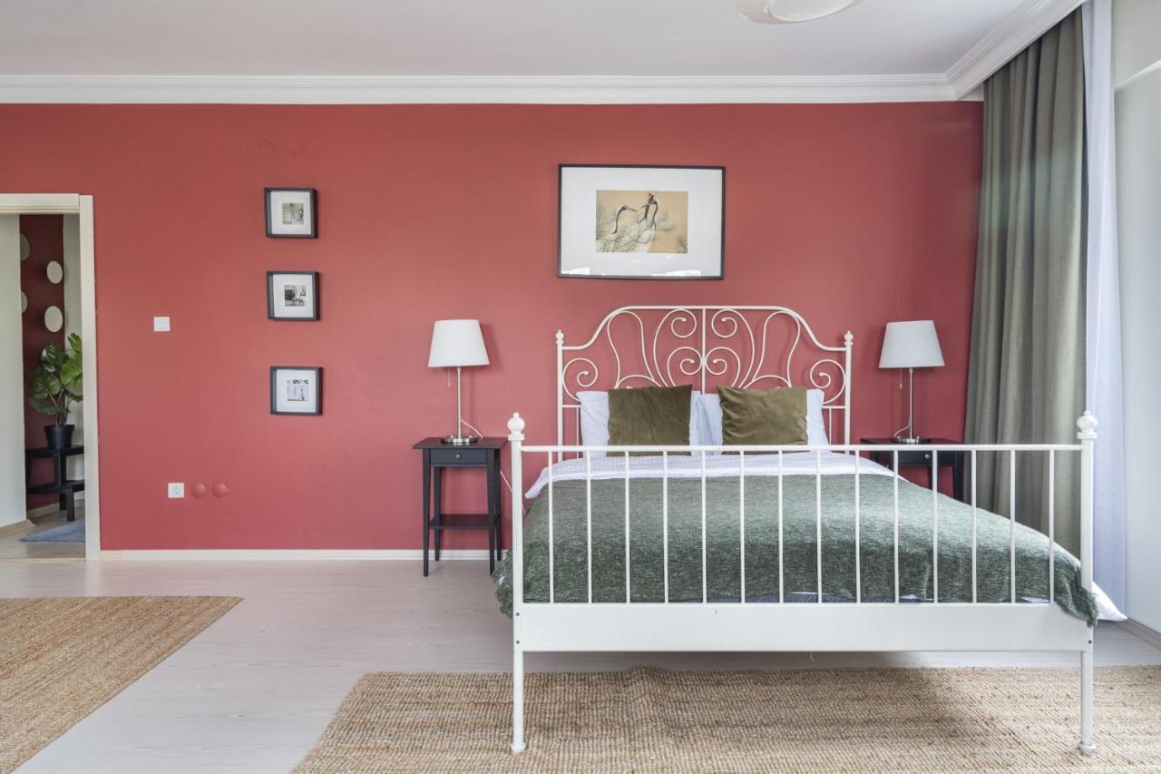 イスタンブールModern Flat With Balcony On Bagdat Streetアパートメント エクステリア 写真