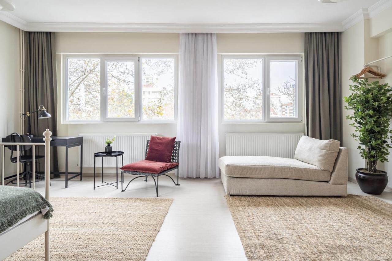 イスタンブールModern Flat With Balcony On Bagdat Streetアパートメント エクステリア 写真
